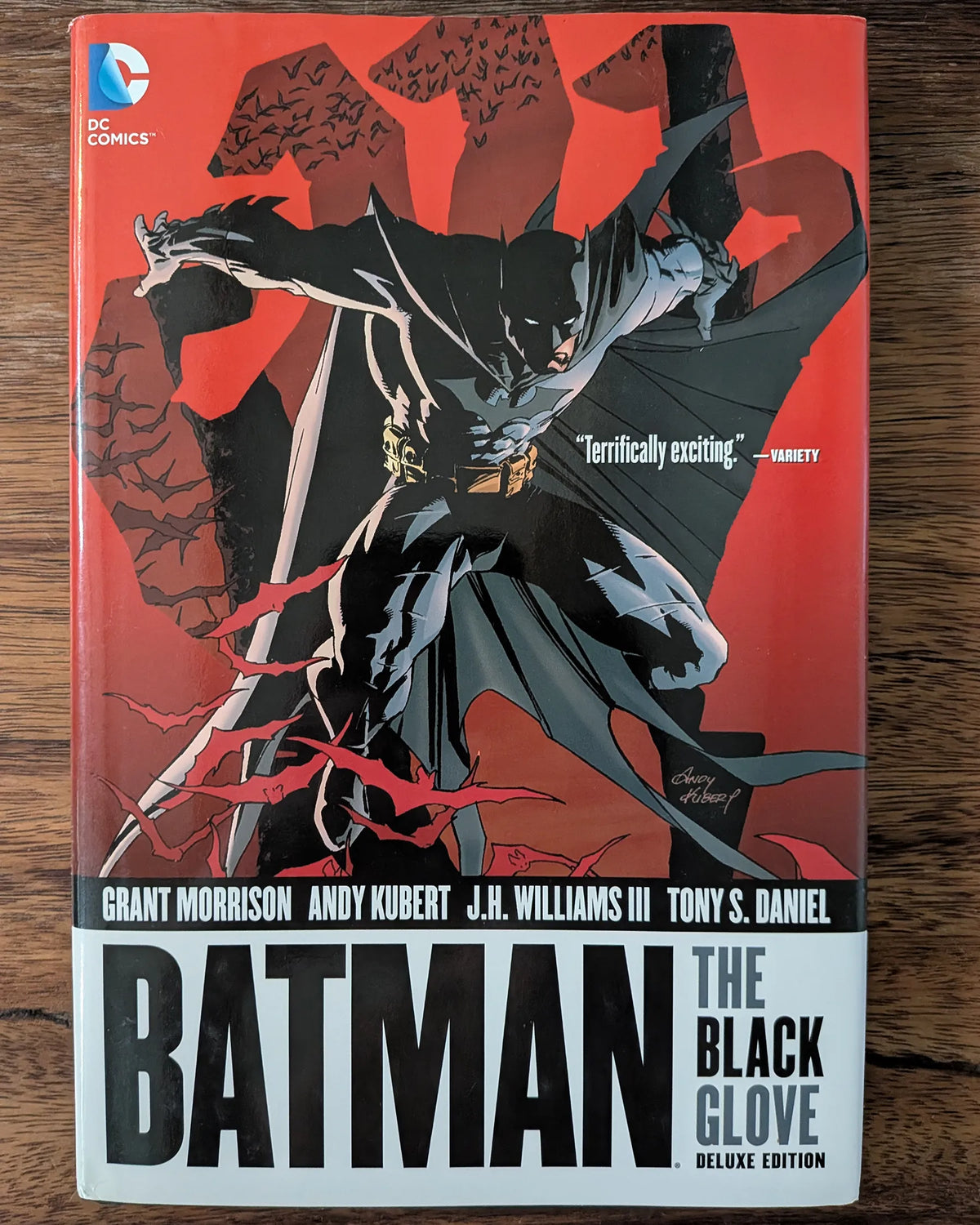 Batman The Black Glove